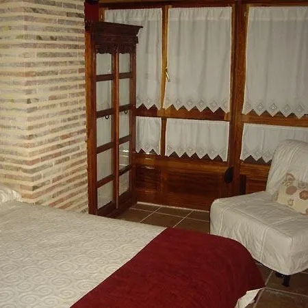 Hotel Rural La Casa Del Montero 3*